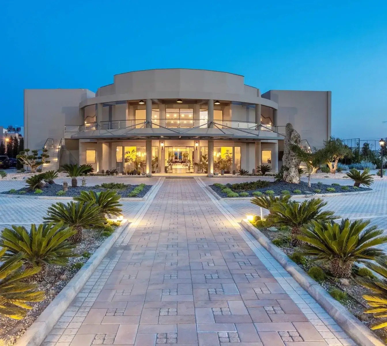 Elysian Luxury Hotel & Spa