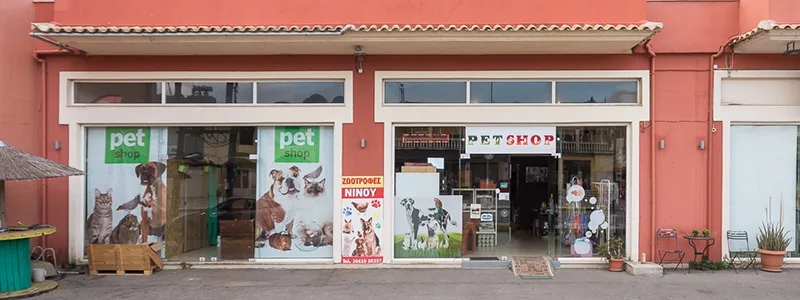 Furs & Feathers Pet Shop