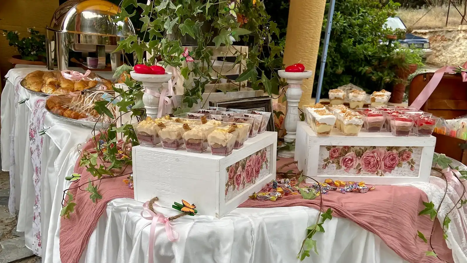 Loukidelis catering