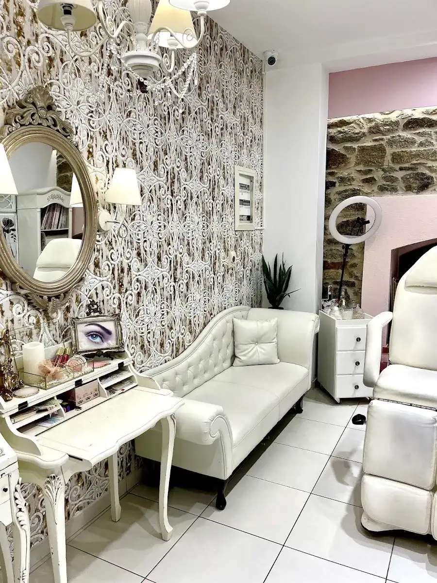 Lucent Beauty Salon