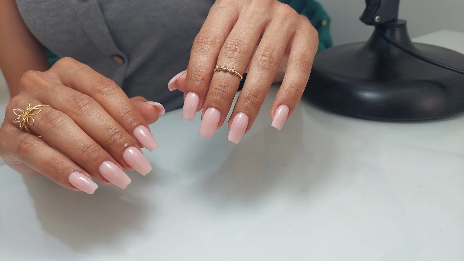 Narin nails