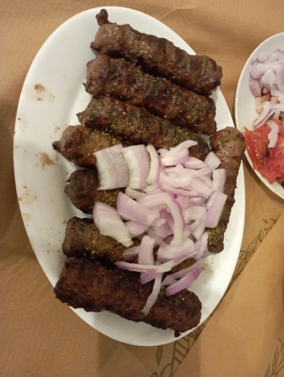 Φώλιας Μεζεδοπωλείο Ουζερί Τσιπουράδικο