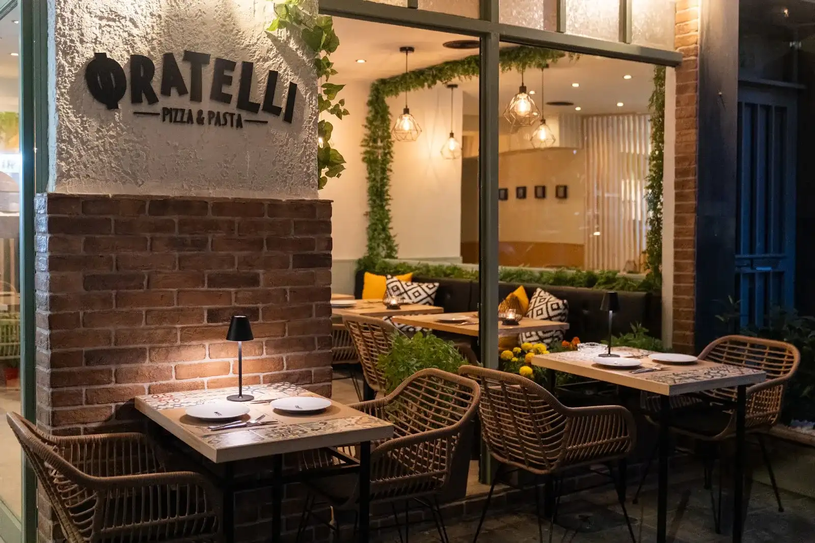 Φratelli pizza & pasta