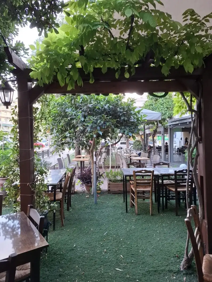 Ψησταρια ταβερνα Gαrden