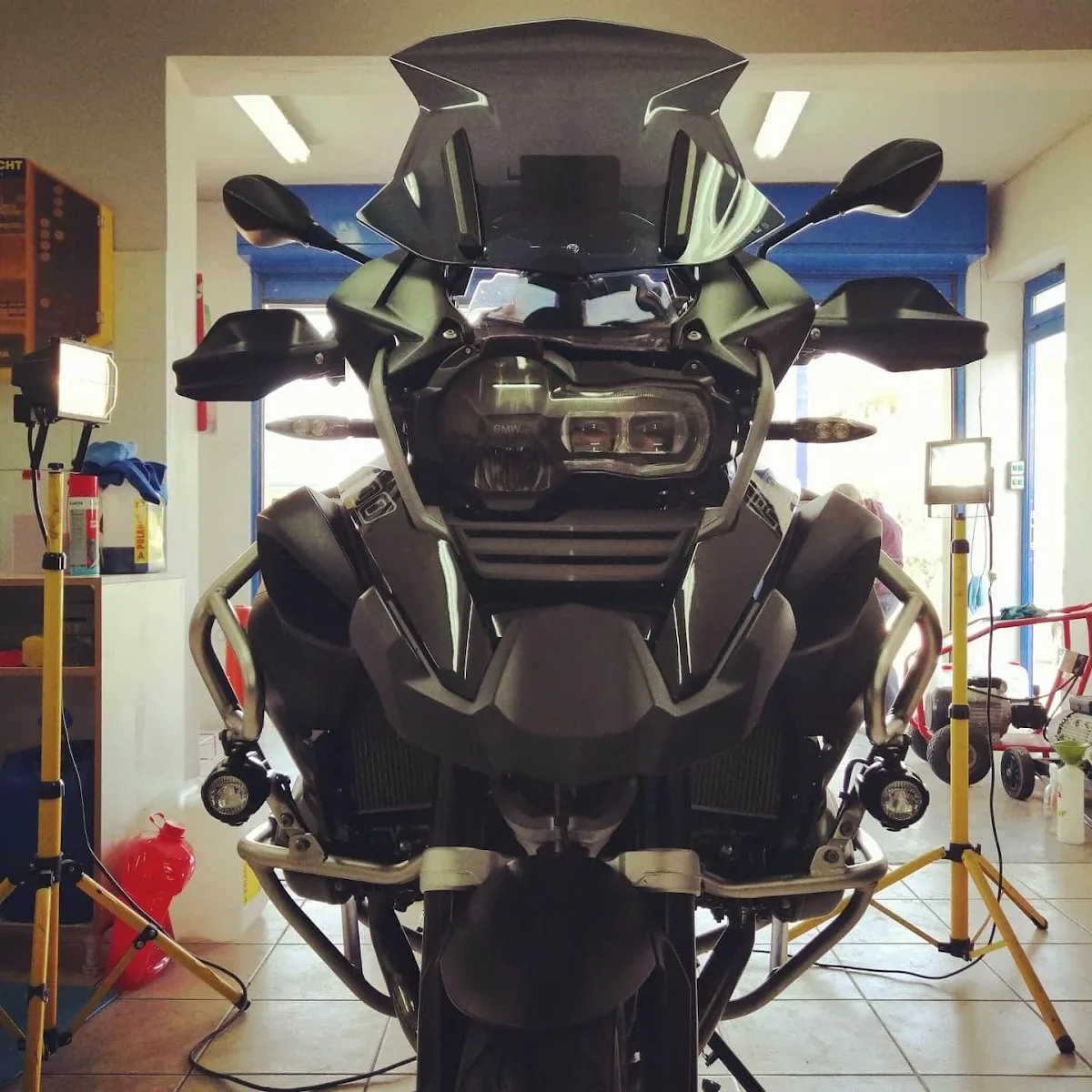 S&M detailing · Πλυντήρια Αυτοκινήτων · Λευκάδα