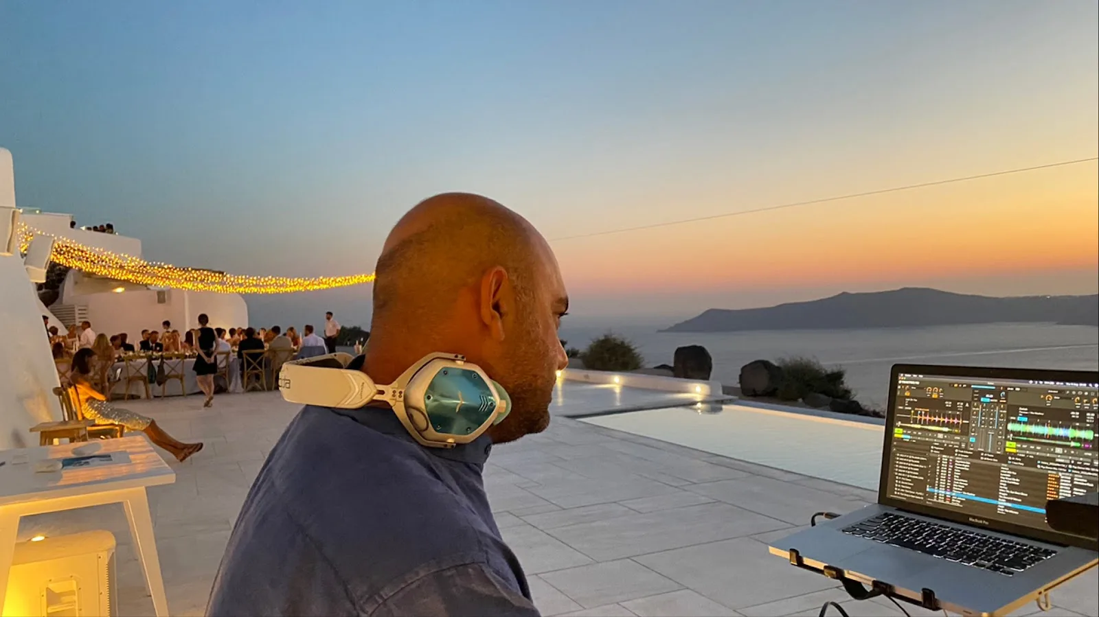 Santorini Dj