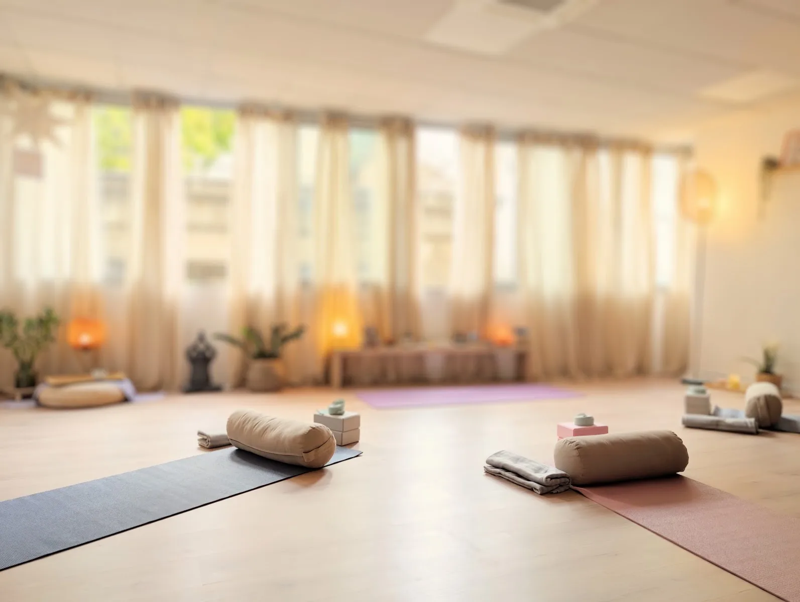 Urban Yoga Athens · Yoga & Pilates · Αθήνα