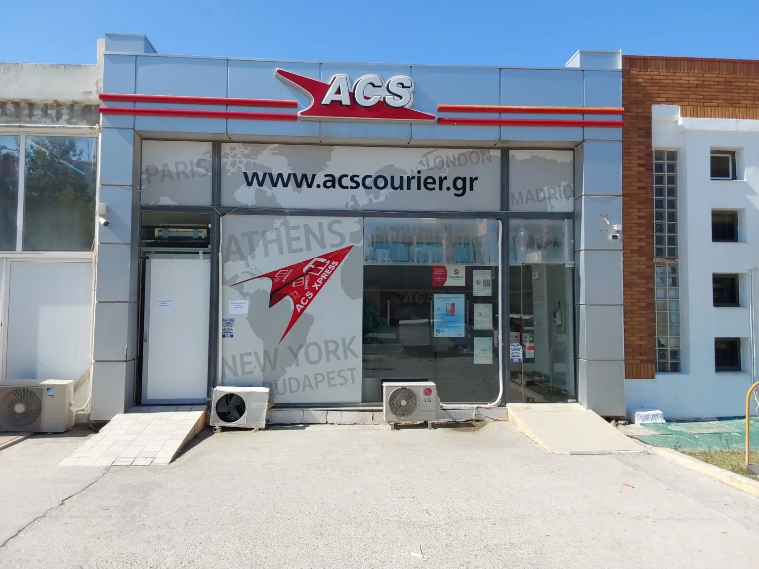 ACS Courier