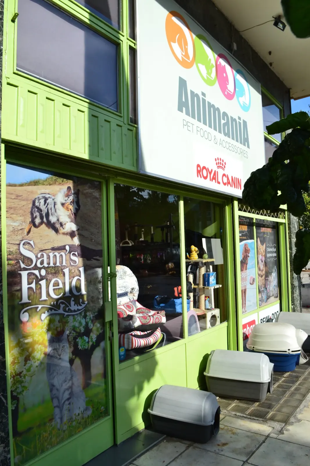 AnimaniA PET FOOD & ACCESSORIES