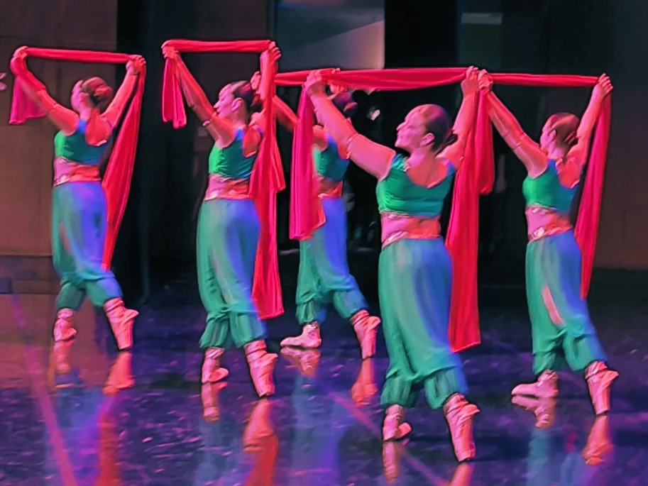 Dance Academy Καβάλα/λειτουργεί κανονικά