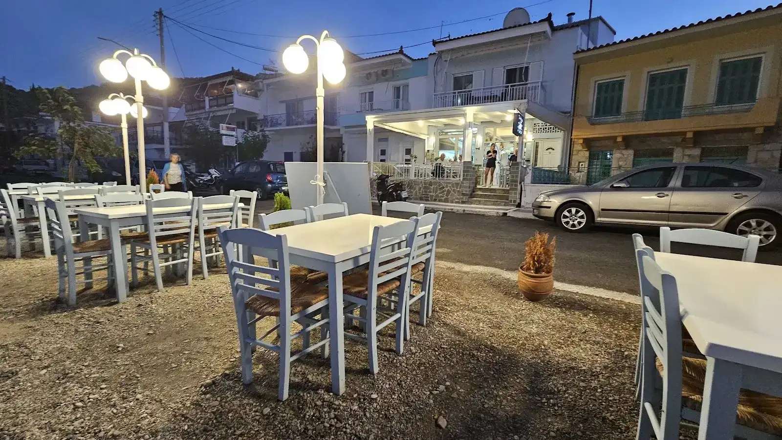 Είδη Αλιείας Συρούνης Σταύρος - Shop with fishing equipment