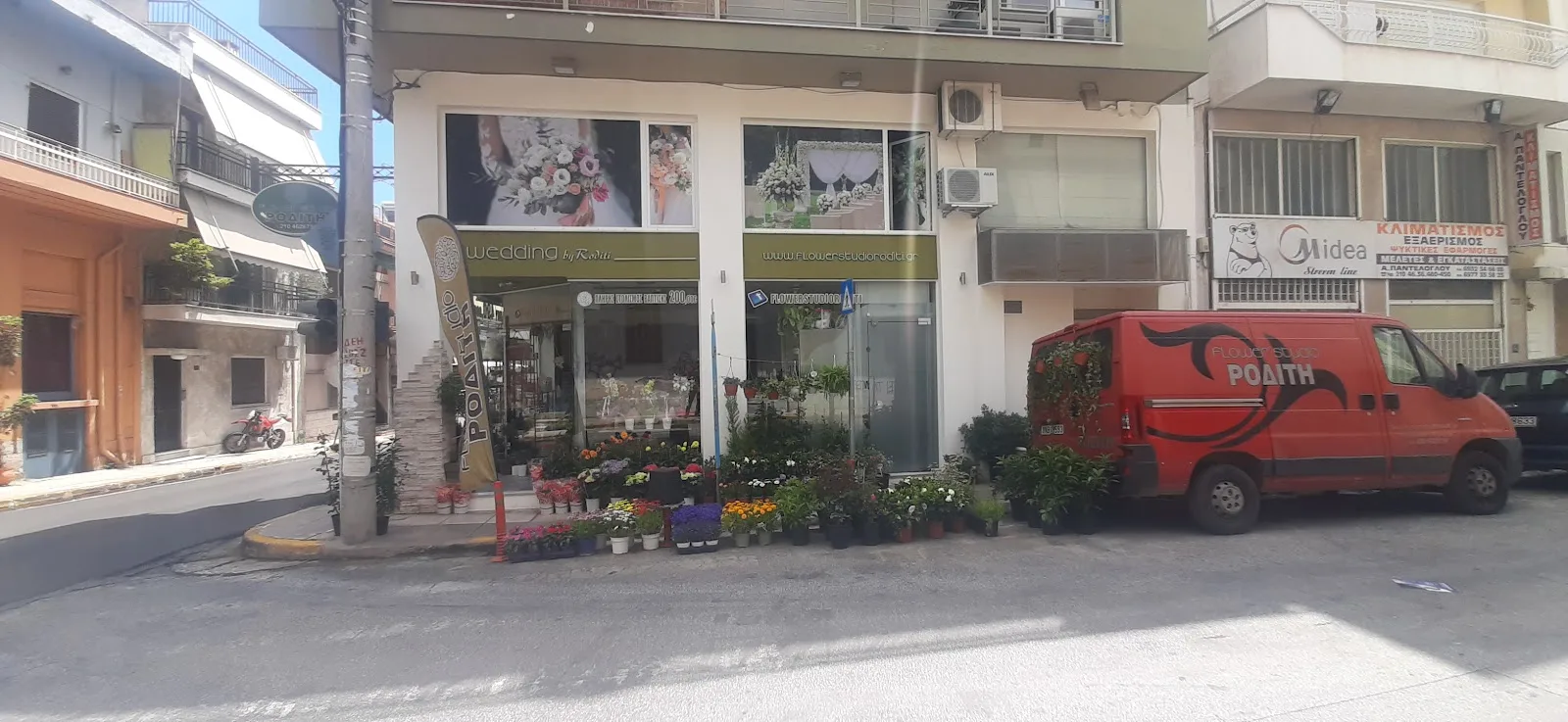 flowerstudioroditi