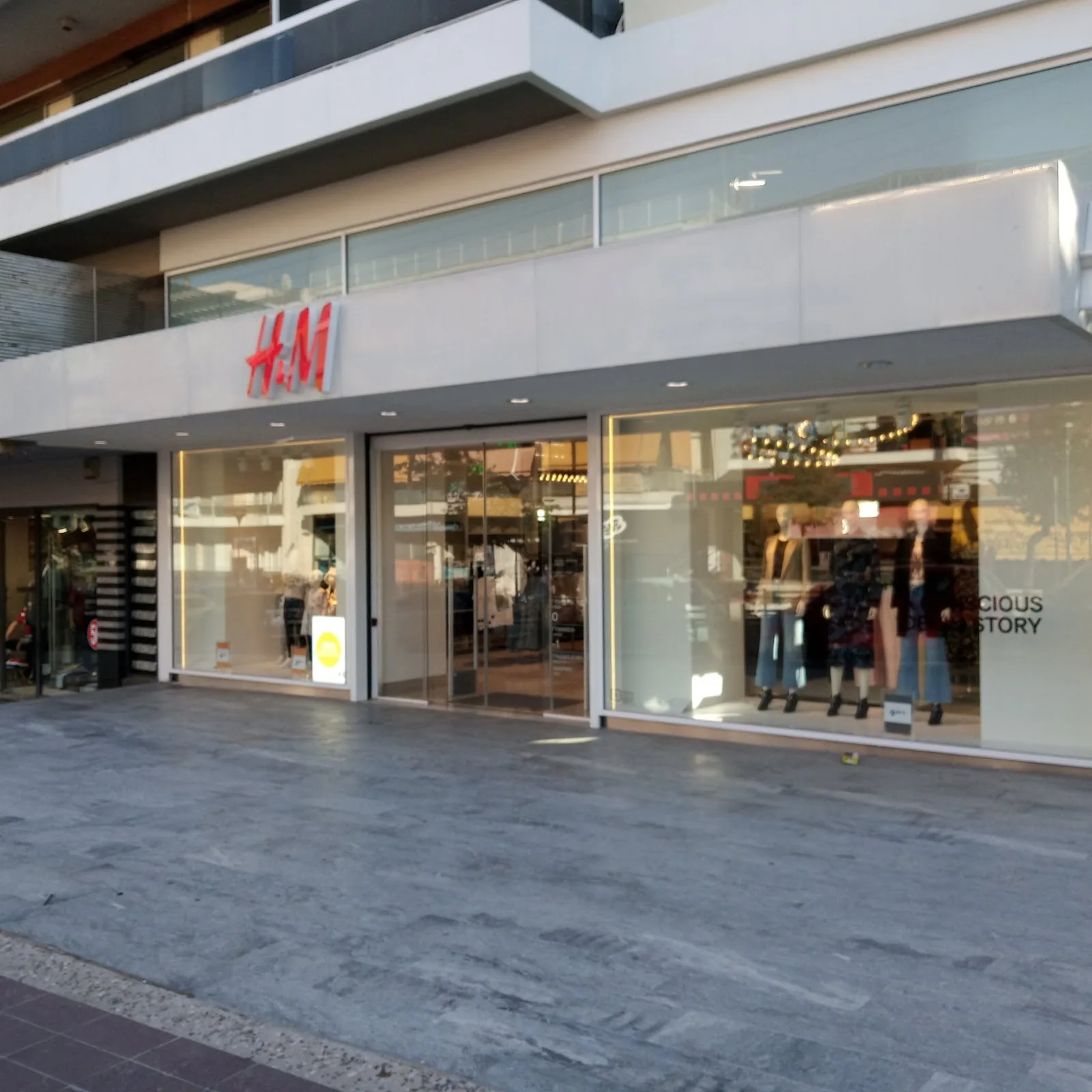 H&M