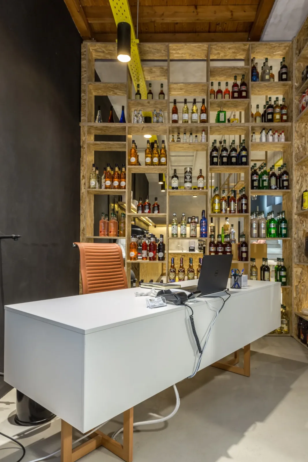 Κάβα Ποτών & Εξοπλισμός Καφέ Bar στη Ξάνθη | The Distiller Coffee & Cocktail Services