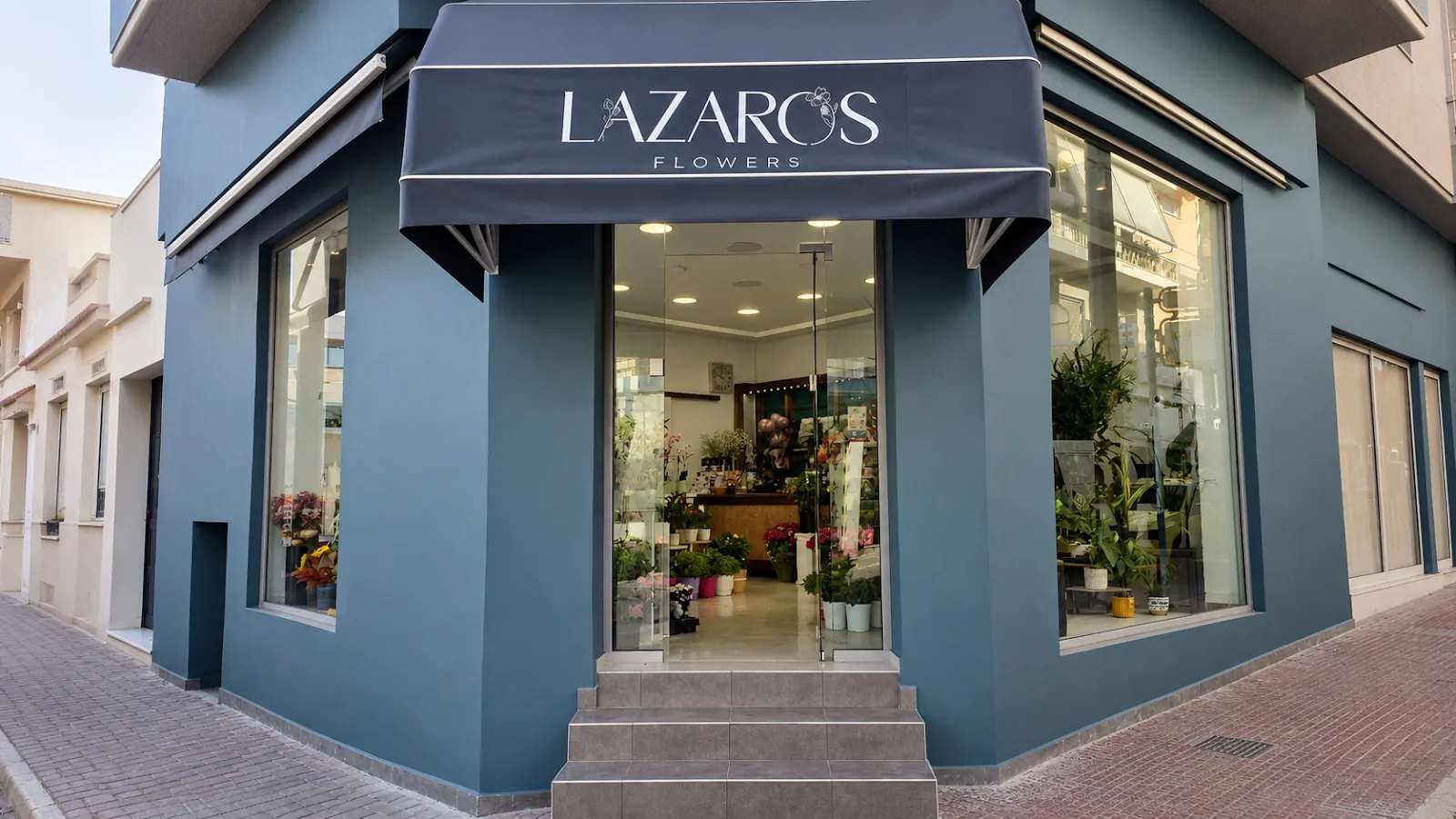Lazaros Flowers