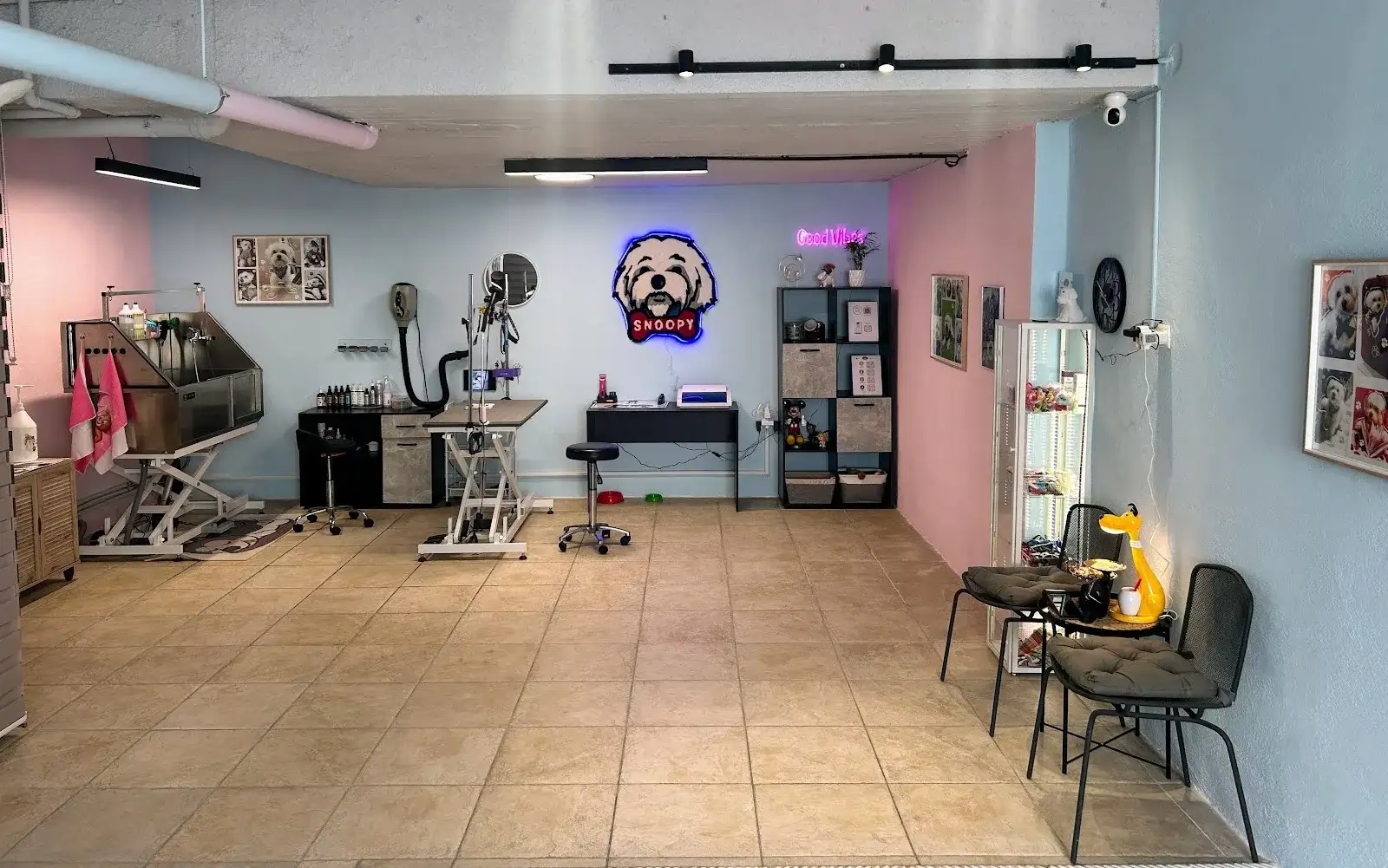 MEMI'S DOG GROOMING SALON