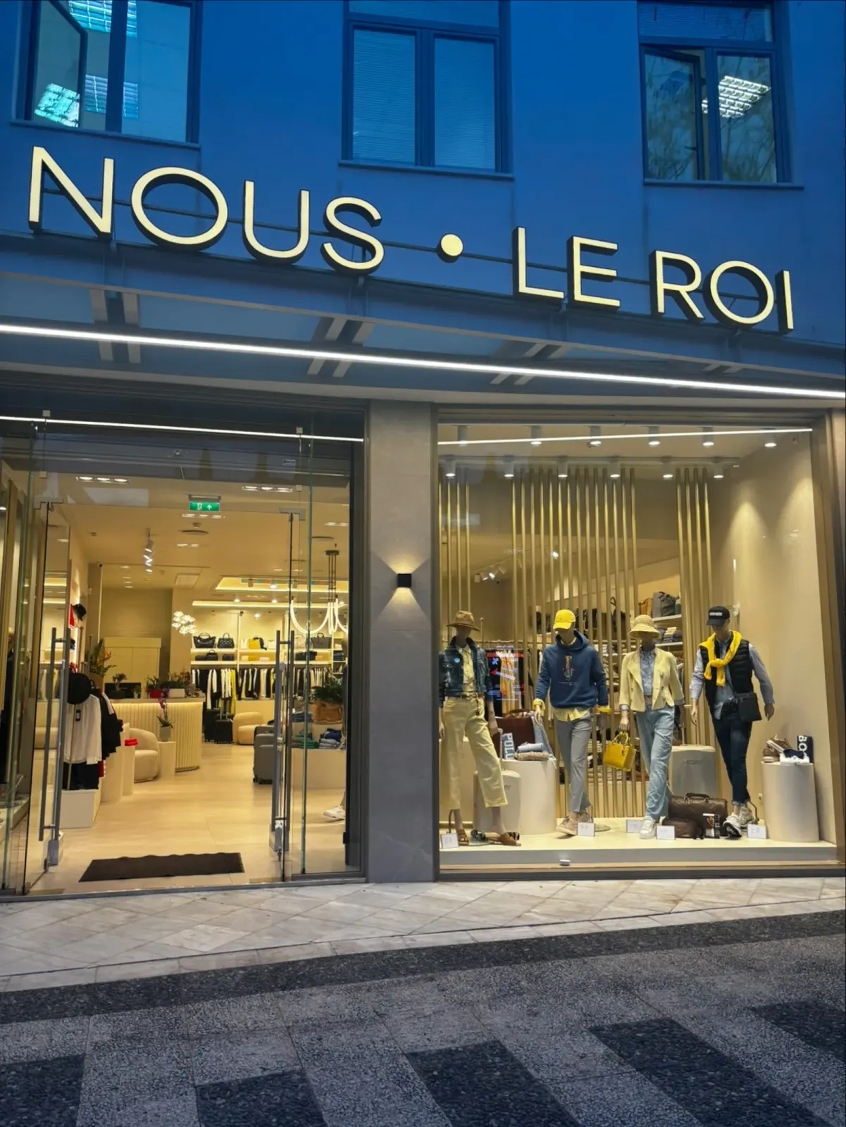 NOUS-LEROI / HUGO, BOSS, ELISABETTA FRANCHI, RALPH LAUREN
