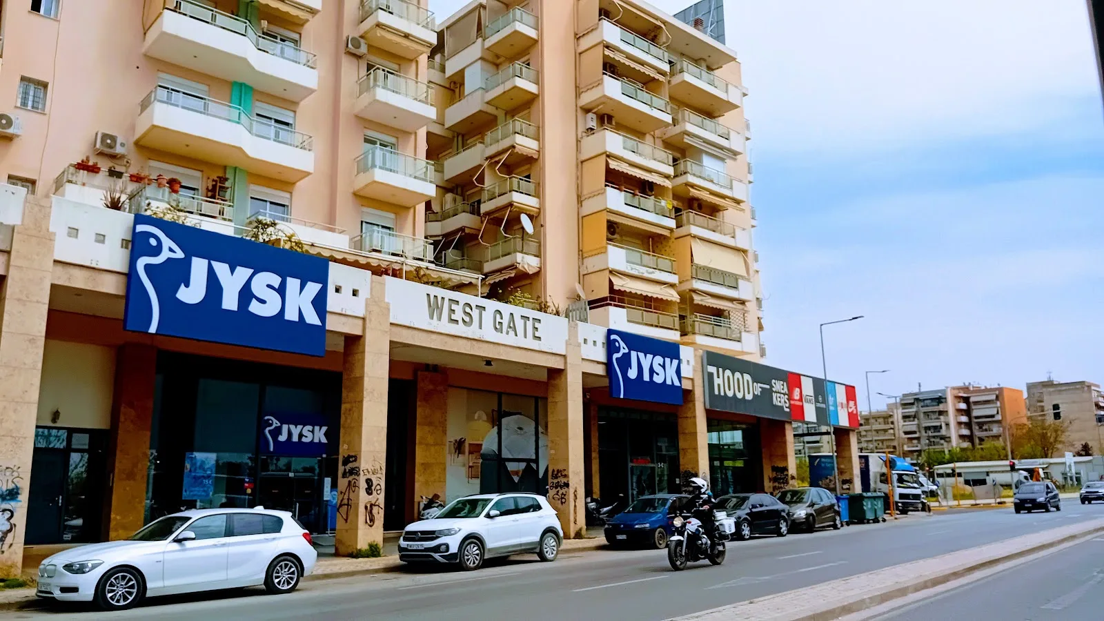 OUTLET NESPO - Hood Of Sneakers | Αθλητικά Ρούχα Παπούτσια Αξεσουάρ